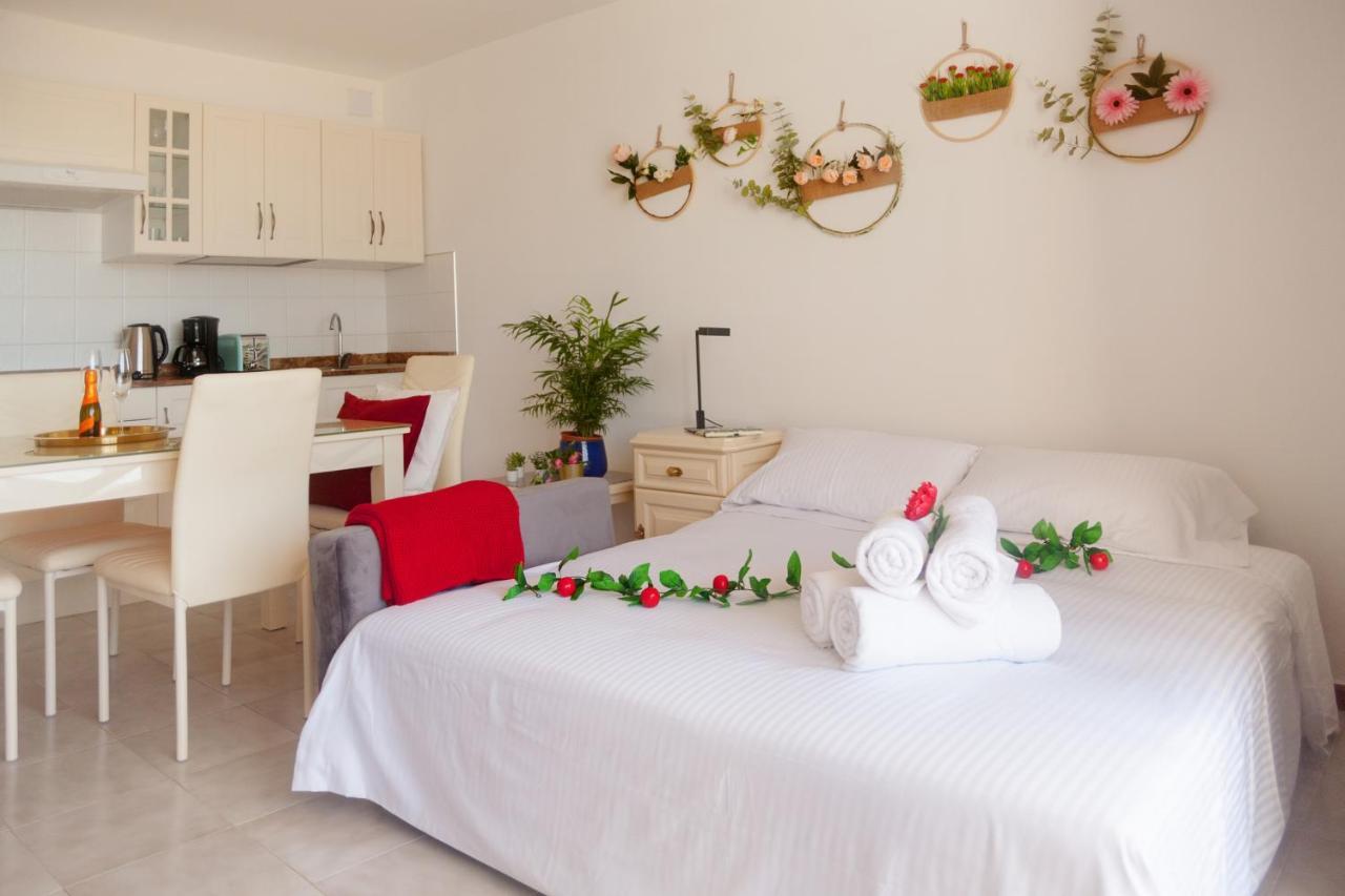 Apartamentos Thaisay Tías Kültér fotó